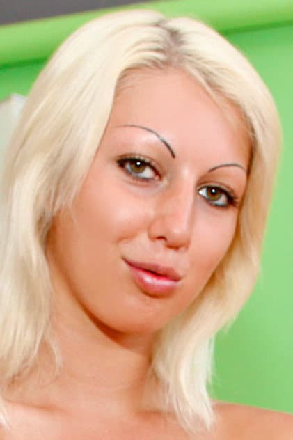 Pamela Blond