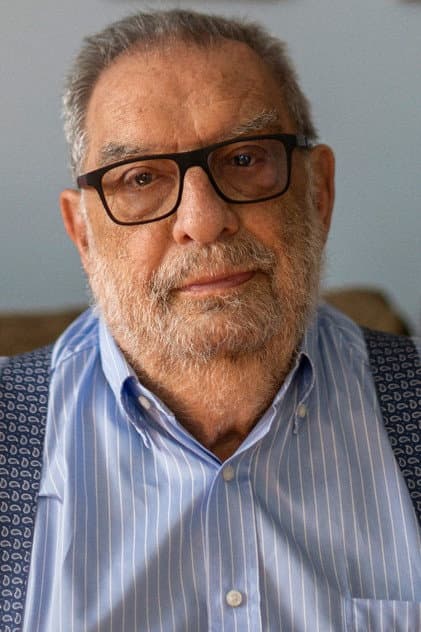 Enrique González Macho