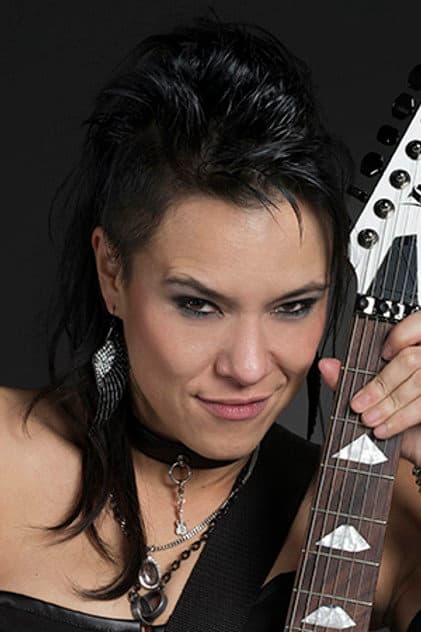 Jen Majura