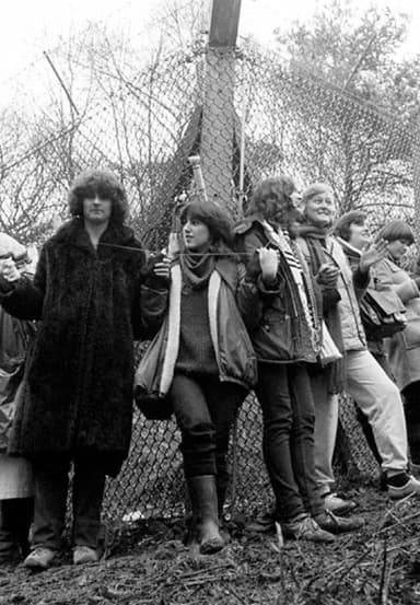 Carry Greenham Home