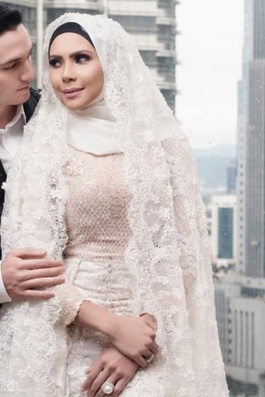 Janjikan Aku Bahagia