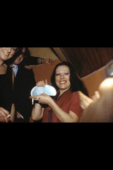 Filmación de Massiel recibiendo un premio de un colectivo de lesbianas